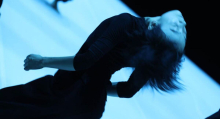mujer bailando